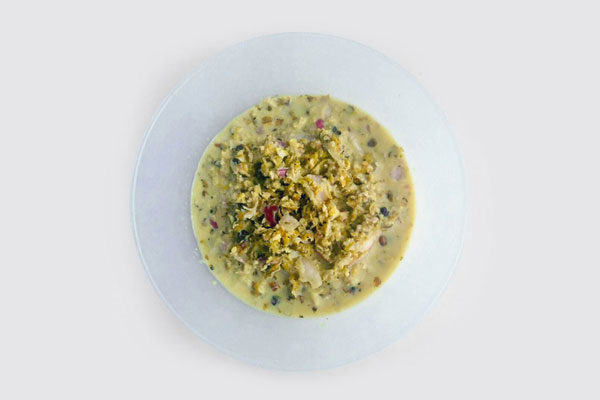 ‘Niang ryndia tham tungtap’ (Eri silkworms crab chutney)